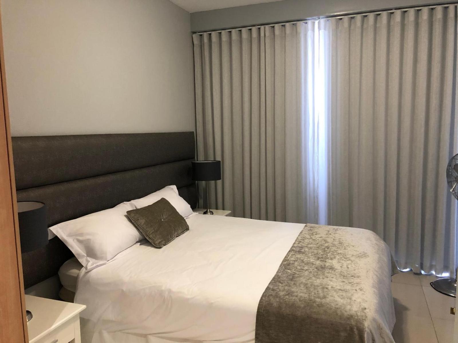 Infinity Self Catering Apartments Bloubergstrand Exteriér fotografie